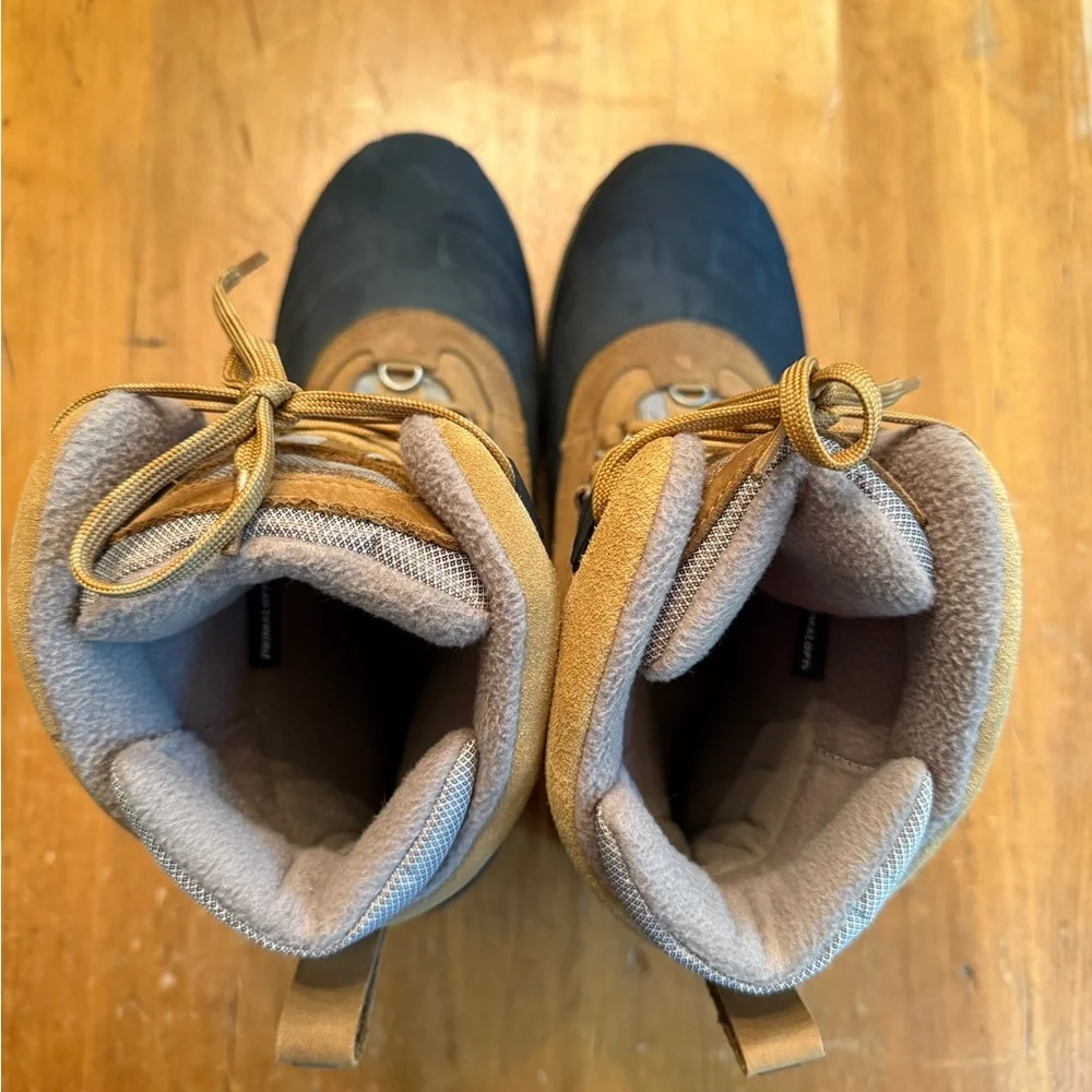 The North Face Chilkat Tan Waterproof Winter Snow Boot Men’s Size 14